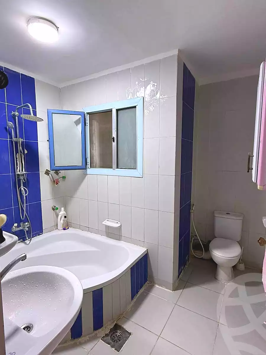 https://aqarmap.com.eg/ar/listing/7128510-for-sale-alexandria-sydy-bshr-sydy-bshr-bhry-ibrahim-el-sayed-st
