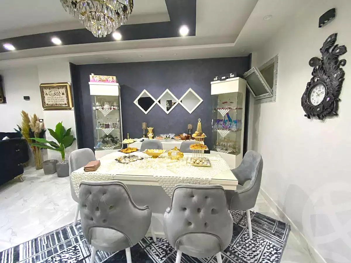 https://aqarmap.com.eg/ar/listing/7128617-for-sale-cairo-nozha-2-el-khamseen-st