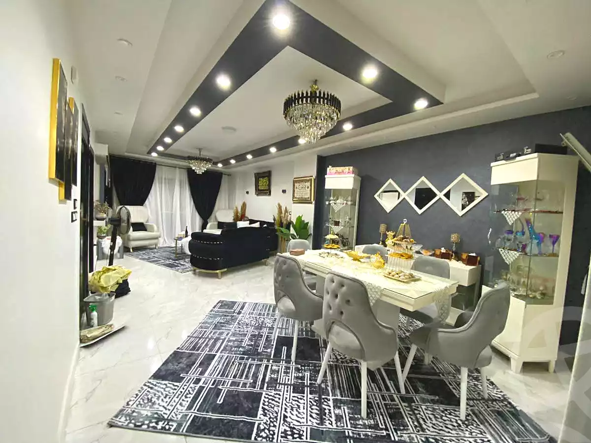 https://aqarmap.com.eg/ar/listing/7128617-for-sale-cairo-nozha-2-el-khamseen-st