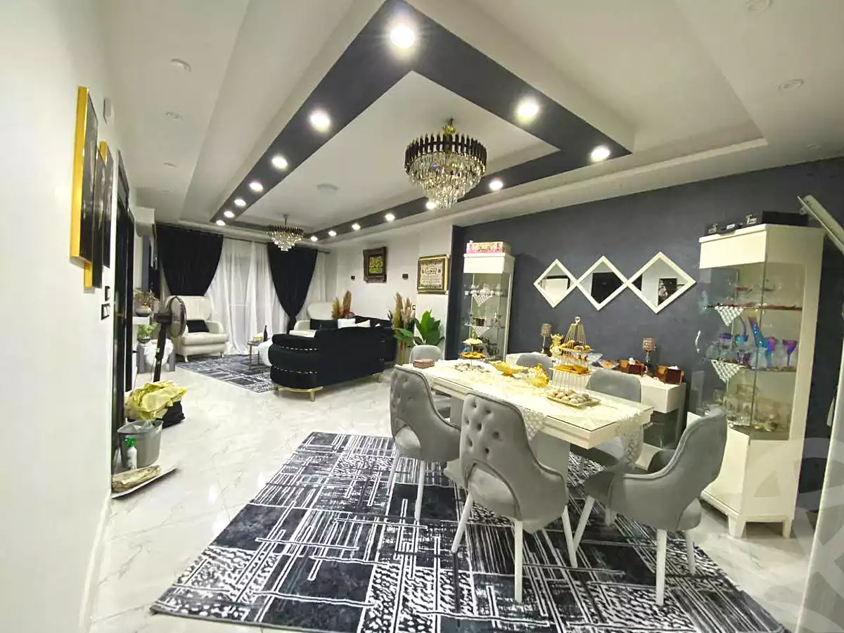 https://aqarmap.com.eg/ar/listing/7128617-for-sale-cairo-nozha-2-el-khamseen-st