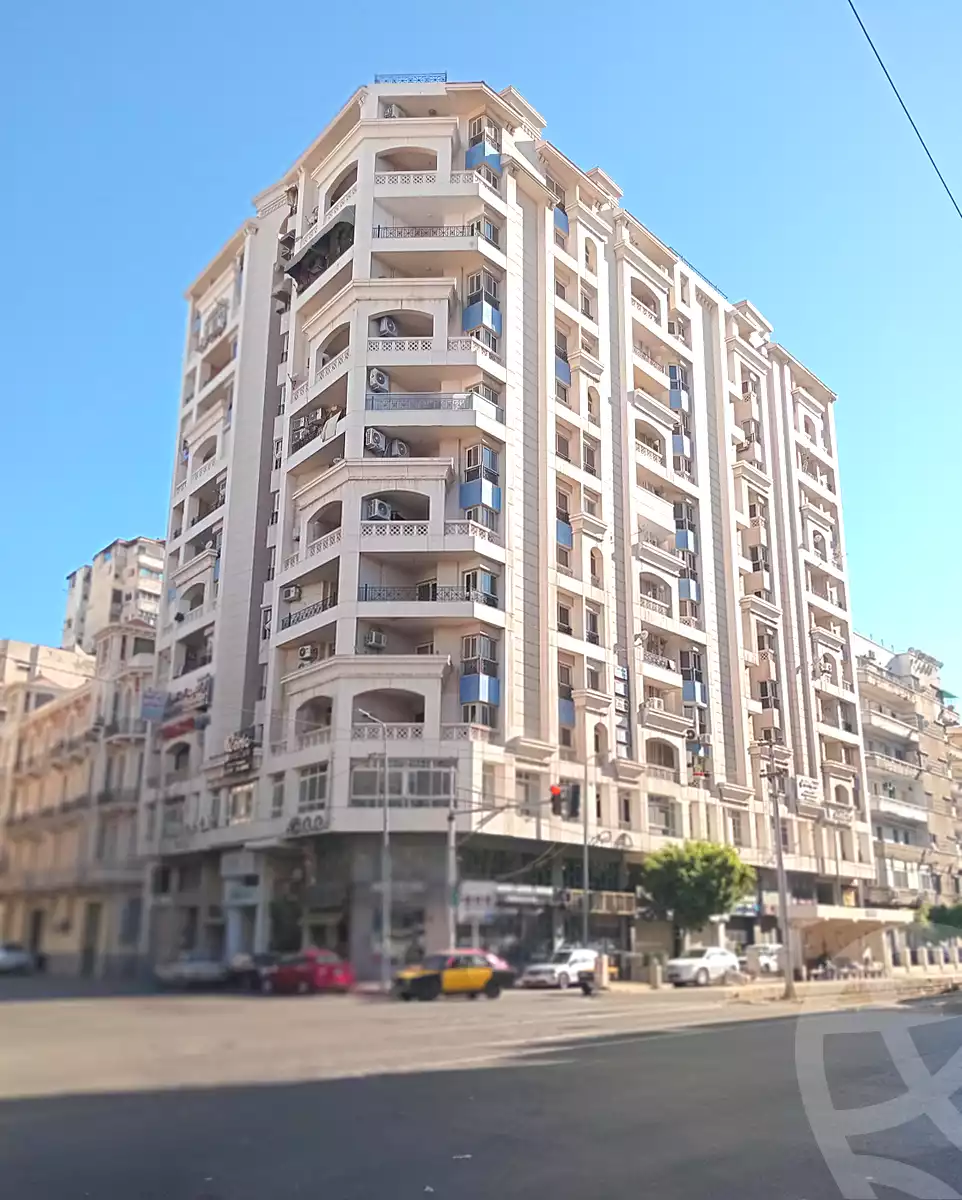 https://aqarmap.com.eg/en/listing/7104218-for-sale-alexandria-l-zryt-champollion-st