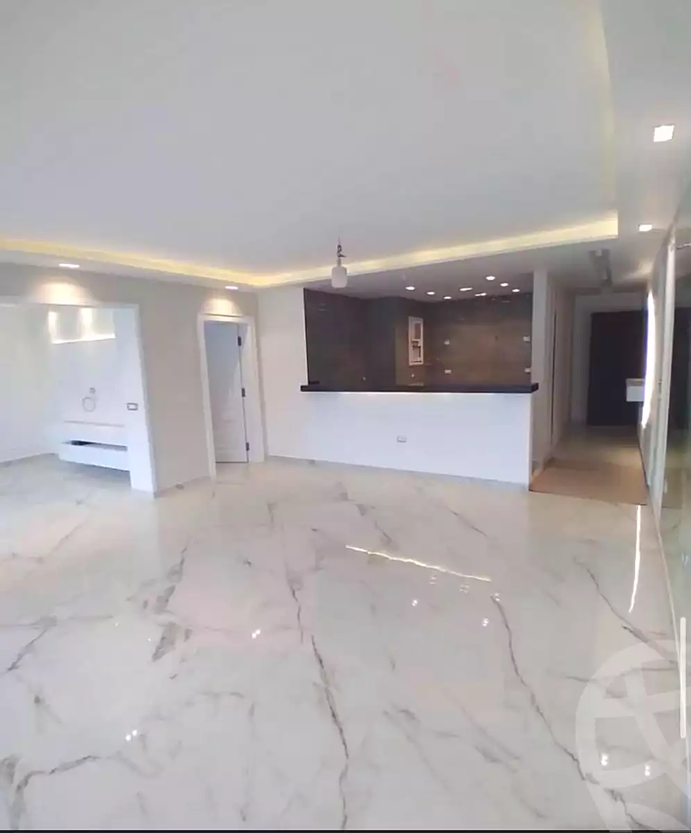 https://aqarmap.com.eg/ar/listing/7129385-for-rent-cairo-new-cairo-compounds-mwntn-fyw-y-syty-club-park-mountain-view-icity