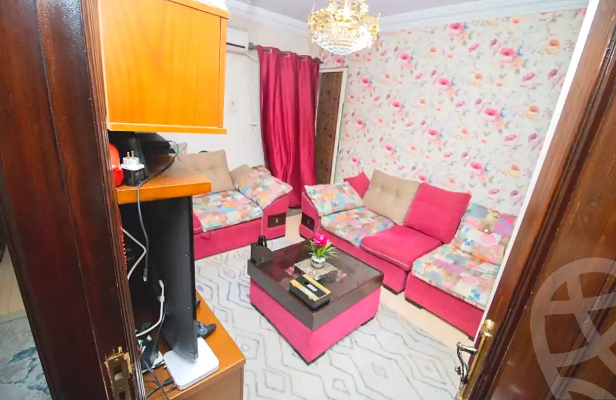 https://aqarmap.com.eg/en/listing/7129440-for-sale-alexandria-camp-cesar