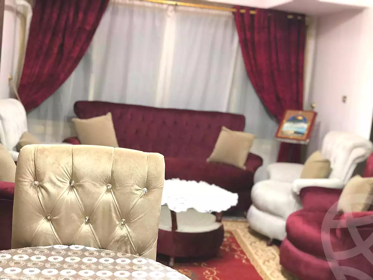 https://aqarmap.com.eg/ar/listing/7129548-for-rent-cairo-el-sheikh-zayed-city-el-hay-elawel-street-12