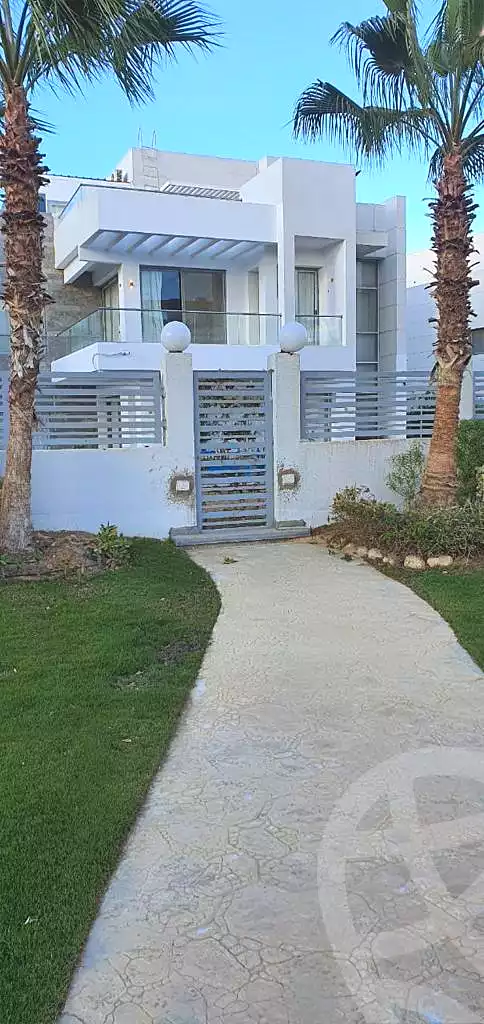 فيلا بـ٨ غرف نوم في فاي سوديك، صورة ٣ من ٨