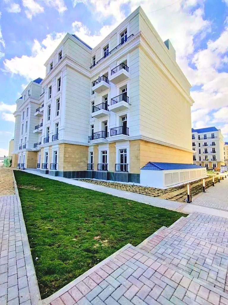 https://aqarmap.com.eg/en/listing/7129675-for-sale-north-coast-new-alamein-mntj-t-l-lmyn-ljdyd-latin-city-city-edge