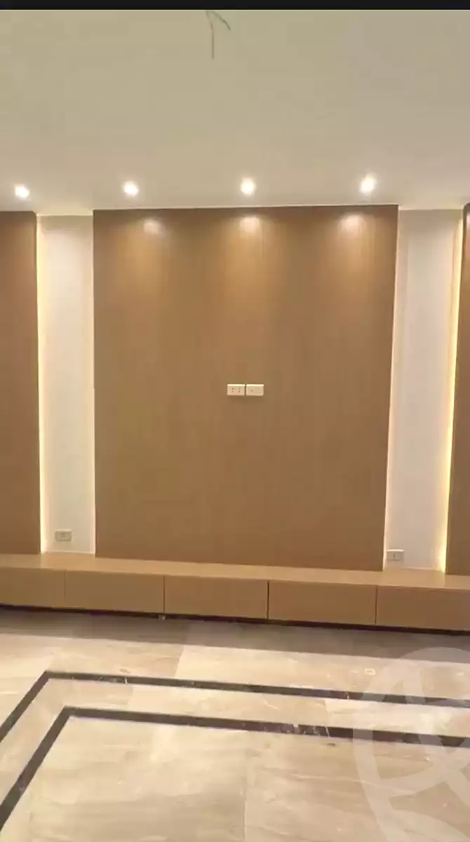 https://aqarmap.com.eg/ar/listing/7129863-for-sale-cairo-new-cairo-ganob-el-akadamiya-south-academy-a-saeed-ibn-zaid-st