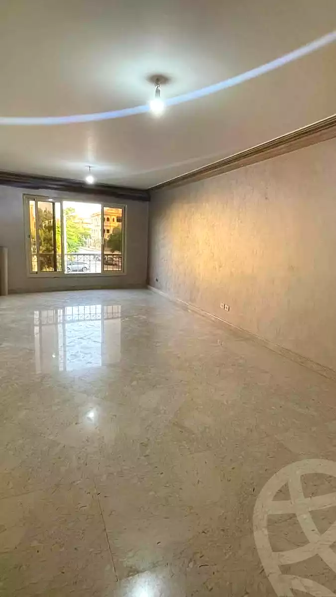 https://aqarmap.com.eg/ar/listing/7129981-for-sale-cairo-new-cairo-ganob-el-akadamiya-south-academy-a-el-shaheed-atef-el-sadat-st