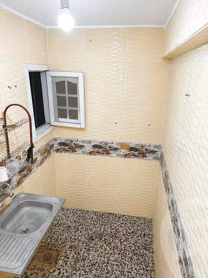 https://aqarmap.com.eg/en/listing/7129984-for-sale-alexandria-bw-qyr-street-16