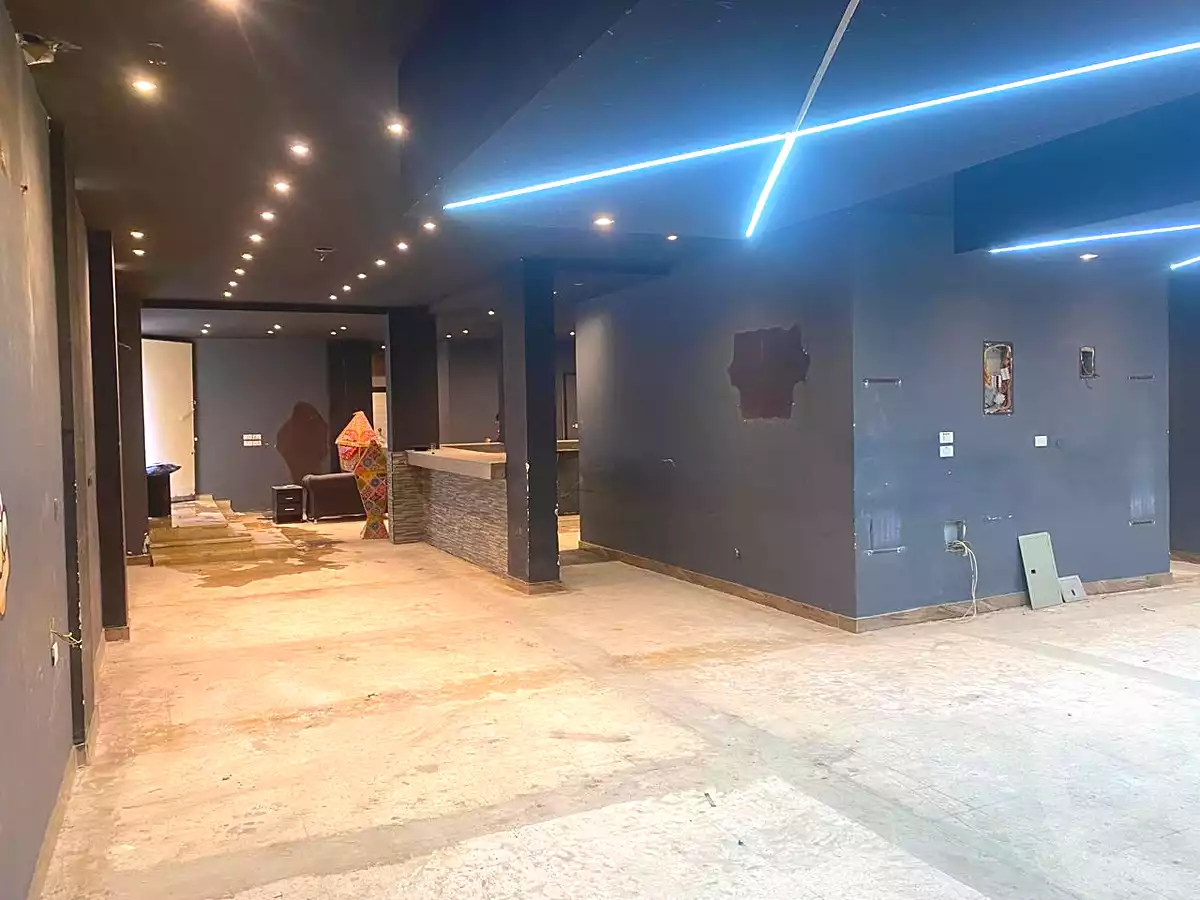 https://aqarmap.com.eg/en/listing/7130029-for-sale-cairo-new-cairo-first-settlement-mhwr-mstfy-kml