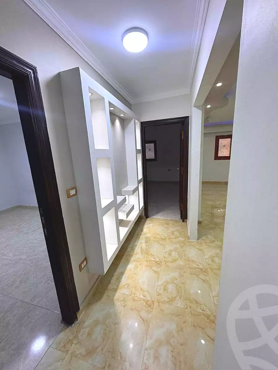 https://aqarmap.com.eg/en/listing/7130045-for-sale-alexandria-al-agamy-lbytsh-al-kaada-st