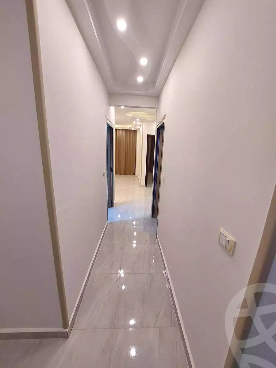 https://aqarmap.com.eg/ar/listing/7130072-for-rent-cairo-helwan-mohamed-sayed-ahmed-st