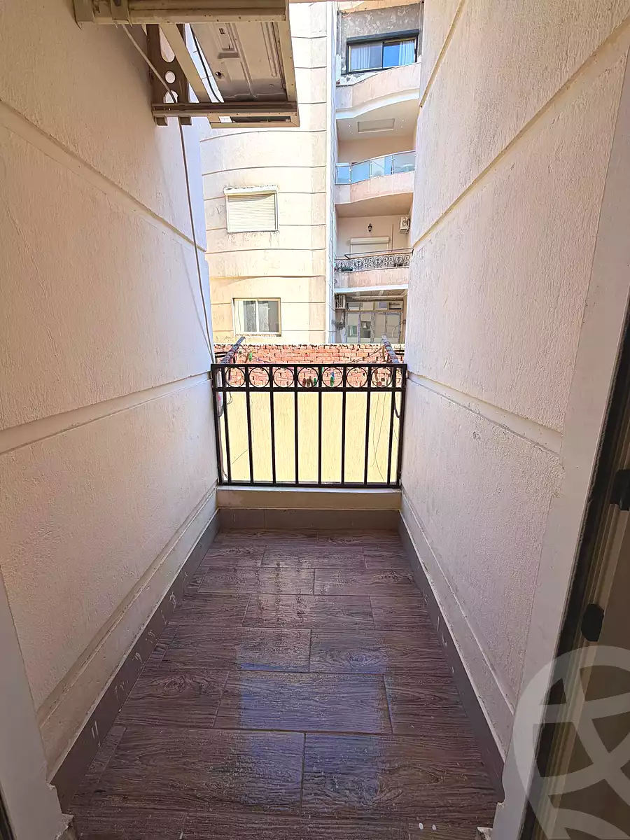https://aqarmap.com.eg/ar/listing/7130074-for-sale-cairo-new-cairo-el-narges-el-narges-2-pilot-halawany-st