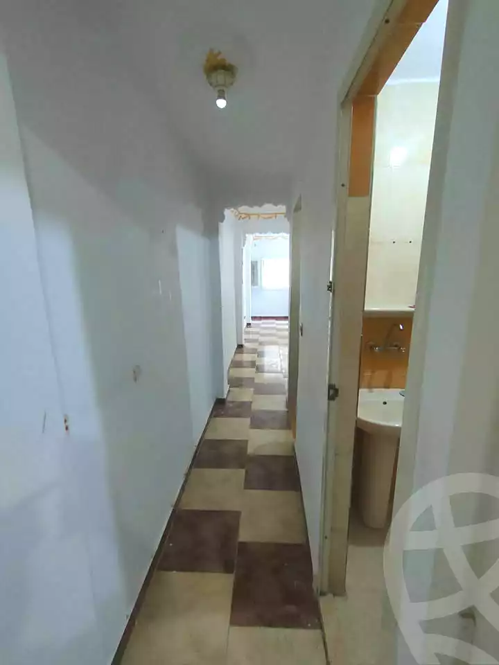 https://aqarmap.com.eg/ar/listing/7130273-for-sale-alexandria-lsywf-el-falki