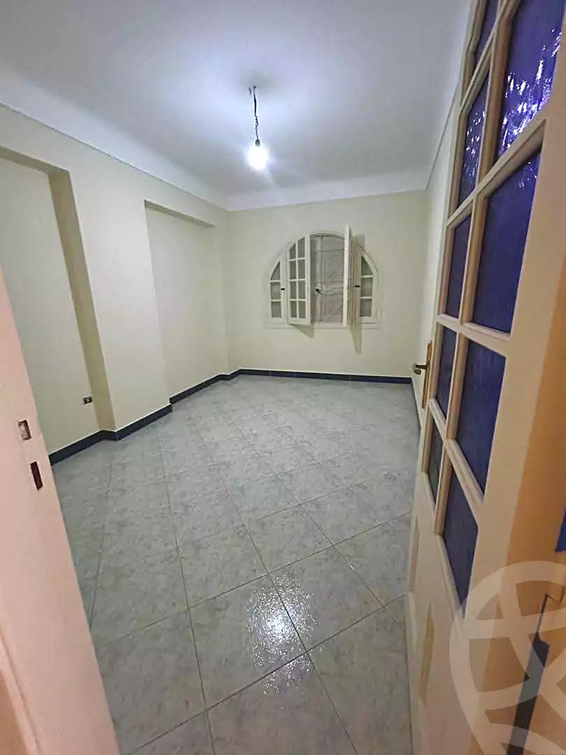 https://aqarmap.com.eg/ar/listing/7130424-for-rent-alexandria-sydy-bshr-sydy-bshr-bhry-shr-mhmwd-l-yswy