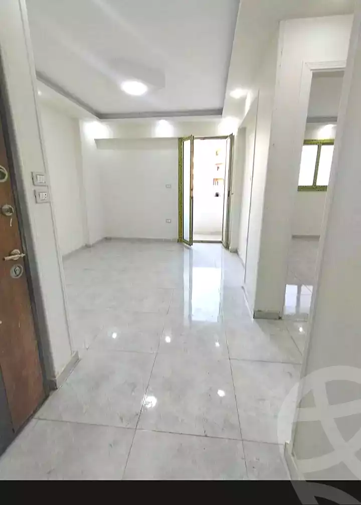https://aqarmap.com.eg/ar/listing/7130471-for-sale-alexandria-sydy-bshr-sydy-bshr-qbly-street-12