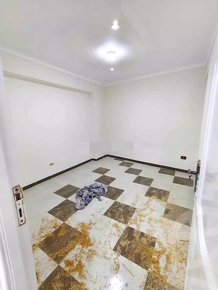https://aqarmap.com.eg/ar/listing/7130663-for-sale-alexandria-lsywf-el-falki