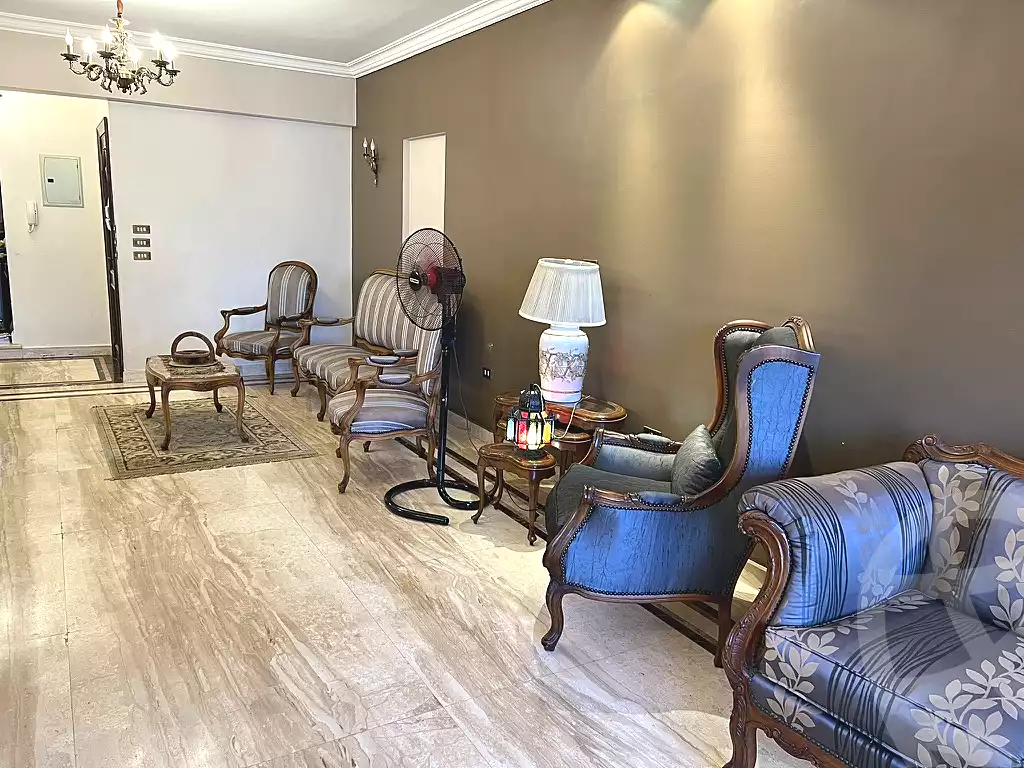https://aqarmap.com.eg/ar/listing/7130890-for-sale-cairo-nasr-city-8th-zone-hesham-labib-st