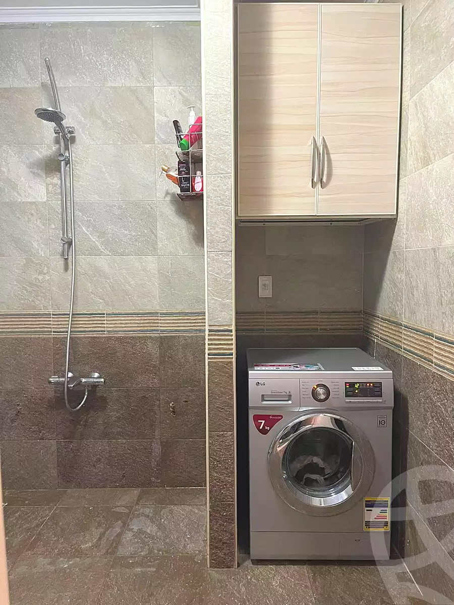 https://aqarmap.com.eg/ar/listing/7130959-for-rent-cairo-6th-of-october-compounds