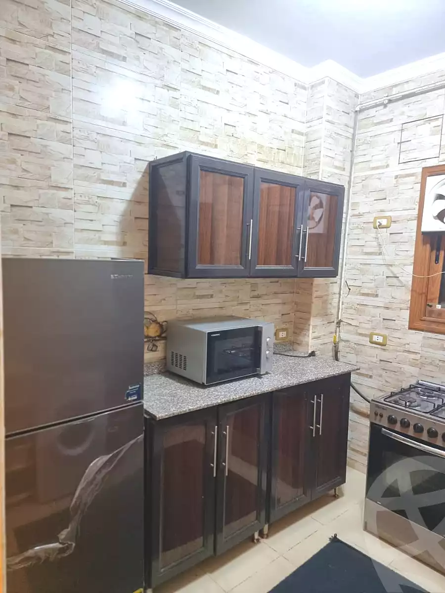 https://aqarmap.com.eg/ar/listing/7131088-for-rent-cairo-6th-of-october-el-ahyaa-neighborhood-1st