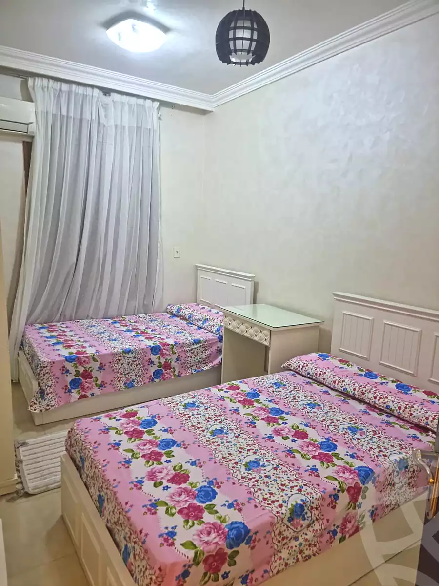 https://aqarmap.com.eg/ar/listing/7131088-for-rent-cairo-6th-of-october-el-ahyaa-neighborhood-1st