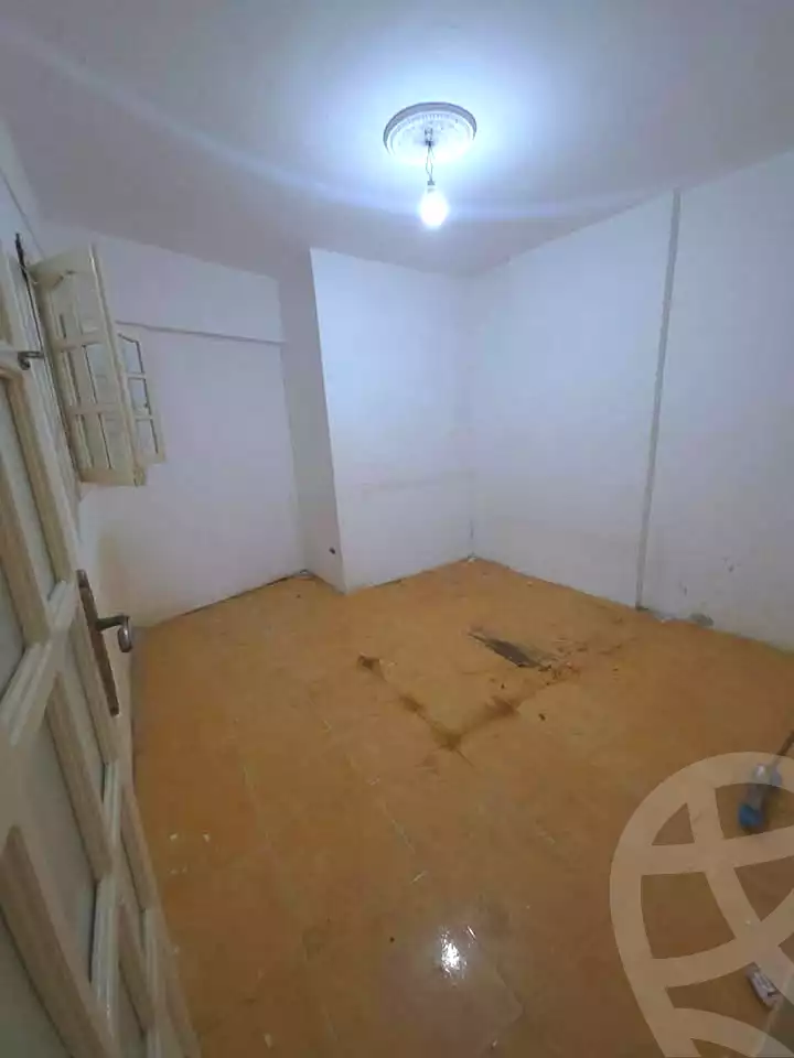https://aqarmap.com.eg/ar/listing/7131140-for-rent-alexandria-lsywf-el-seyouf-bahri