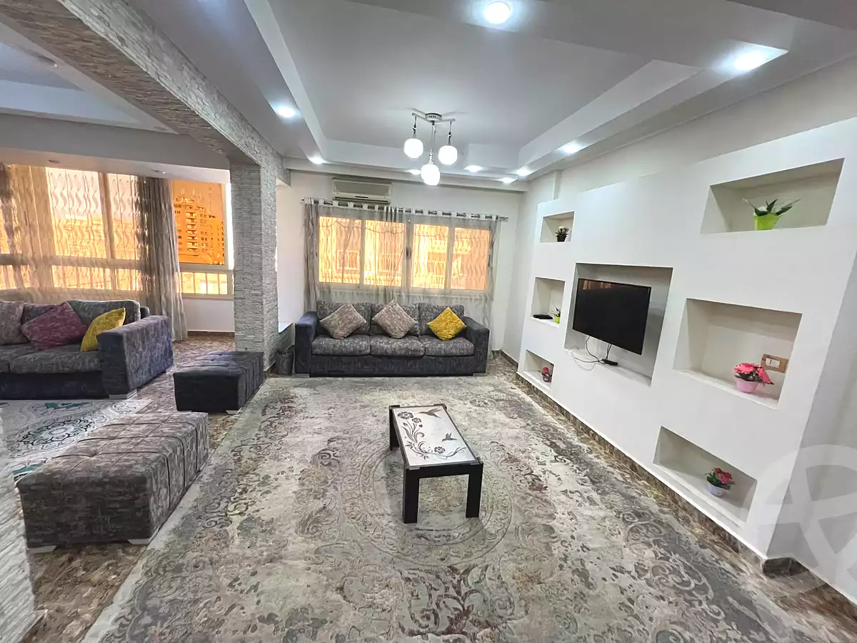 https://aqarmap.com.eg/en/listing/7131362-for-sale-cairo-el-mohandesen-shareaa-ahmed-orabi