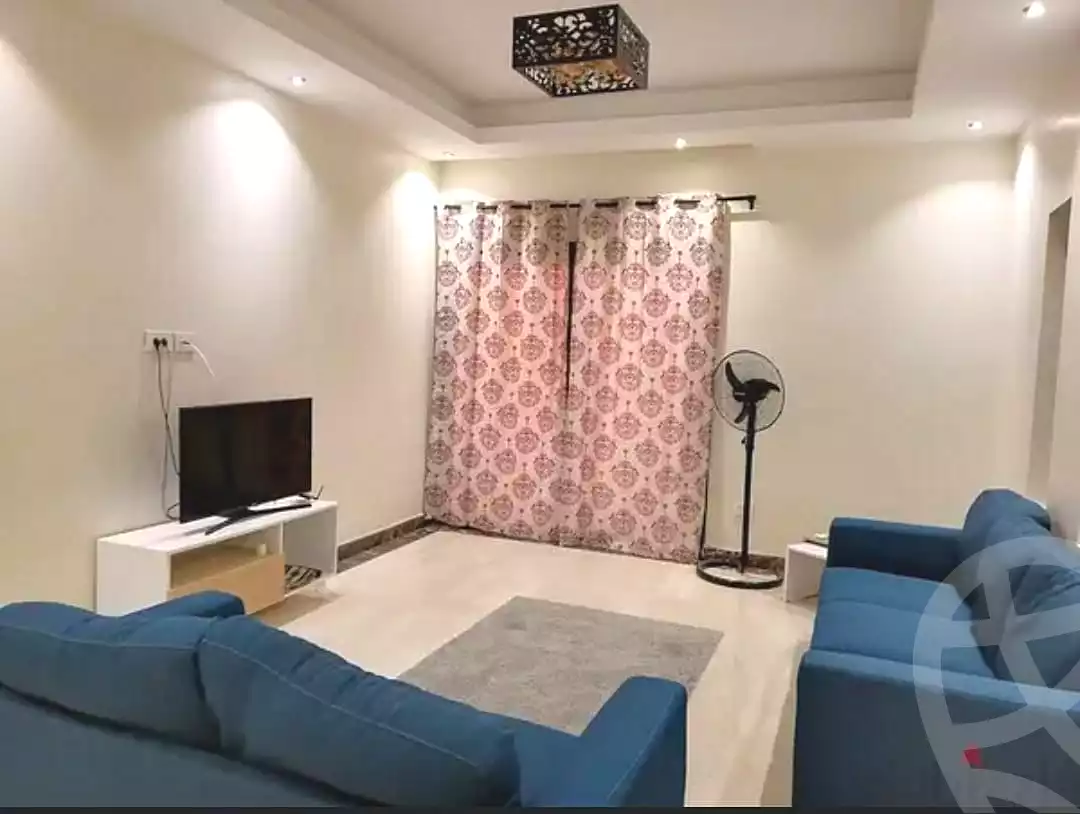 https://aqarmap.com.eg/en/listing/7131406-for-rent-cairo-new-cairo-compounds-byrl-d-rw