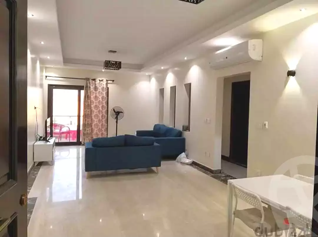 https://aqarmap.com.eg/en/listing/7131406-for-rent-cairo-new-cairo-compounds-byrl-d-rw