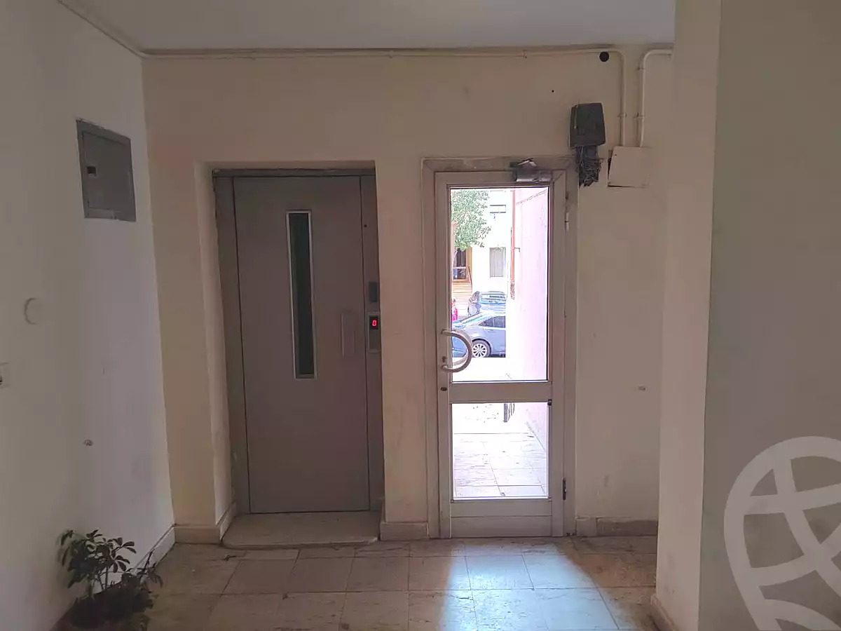 https://aqarmap.com.eg/en/listing/7131464-for-sale-cairo-new-cairo-lrhb-city-phase-3-mahmoud-el-shareef-st