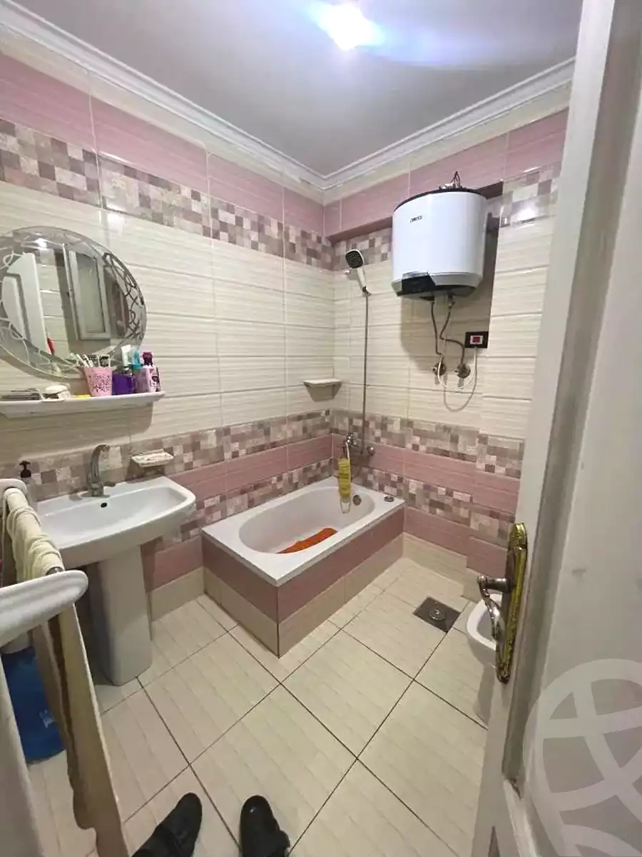 https://aqarmap.com.eg/ar/listing/7131494-for-sale-alexandria-new-miami-el-quds-school-st