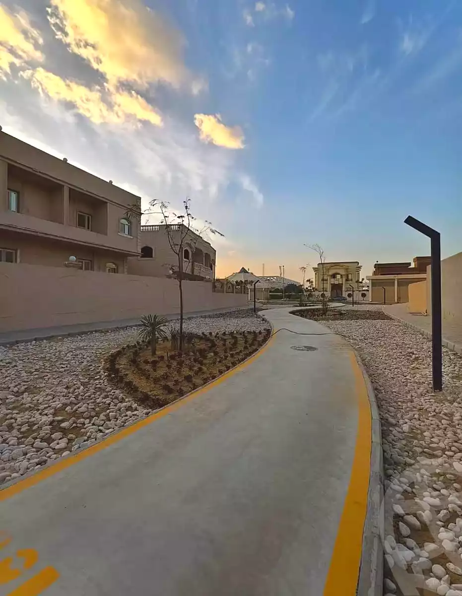 https://aqarmap.com.eg/ar/listing/7131499-for-rent-cairo-6th-of-october-compounds-blm-fyl