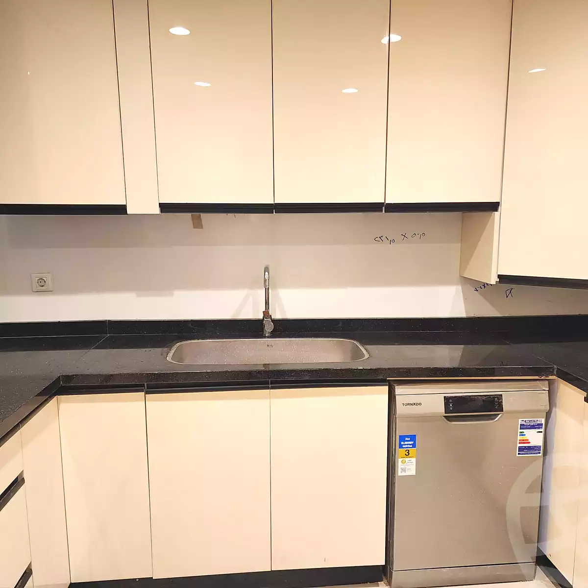 https://aqarmap.com.eg/en/listing/7131787-for-rent-cairo-new-cairo-compounds-mivida-boulevard-mivida