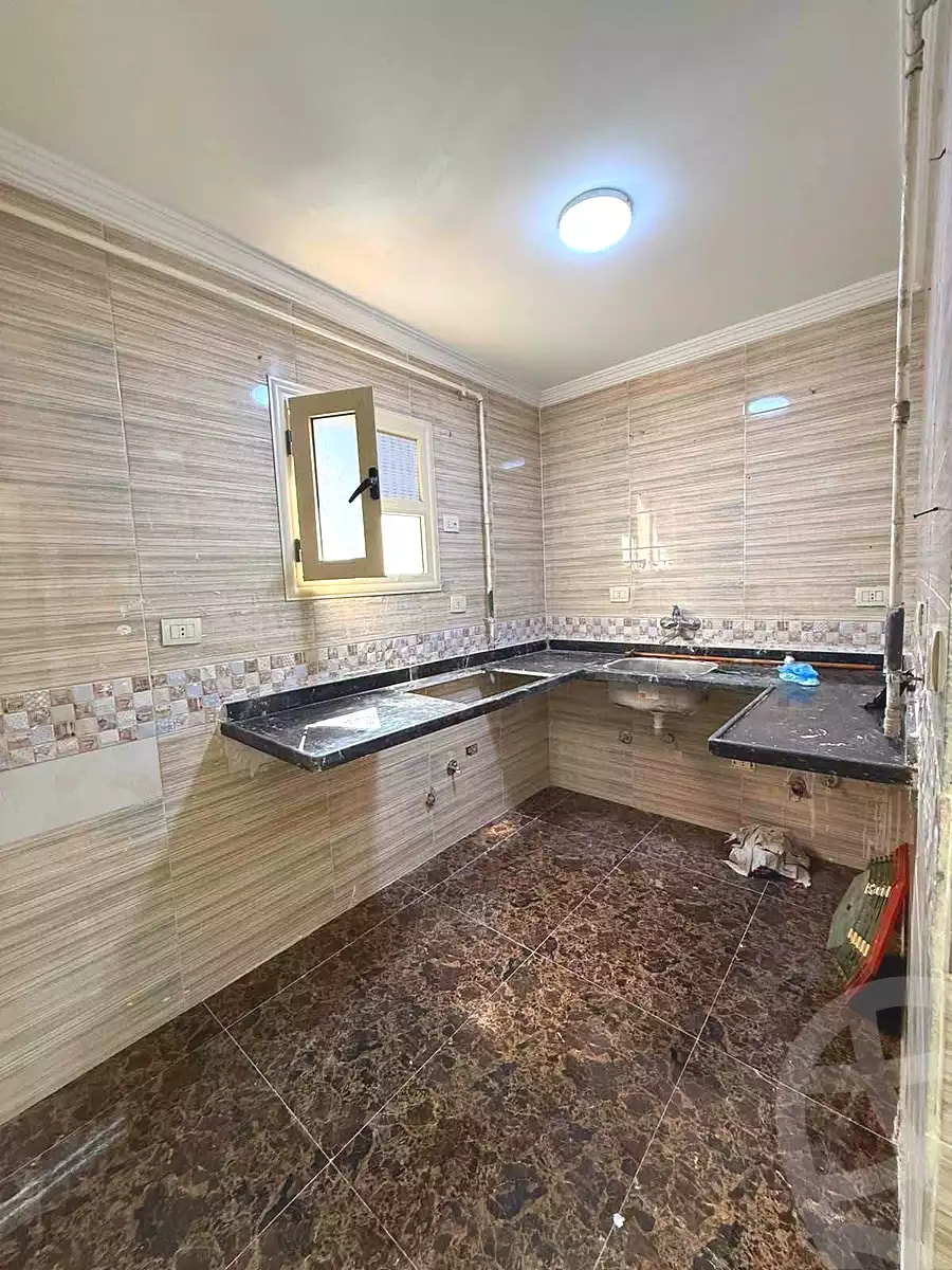 https://aqarmap.com.eg/ar/listing/7131913-for-sale-alexandria-sydy-bshr-sydy-bshr-bhry-shr-khld-bn-lwlyd