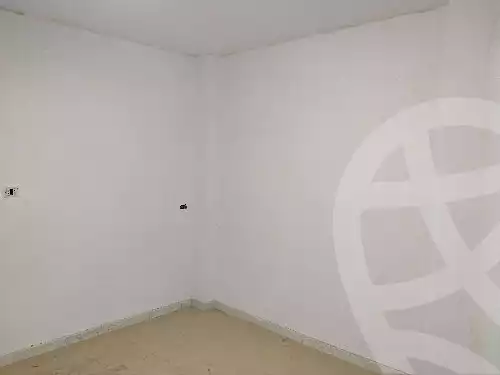 https://aqarmap.com.eg/ar/listing/7131776-for-rent-cairo-ain-shams-yn-shms-lgrby-shr-lmtrwy
