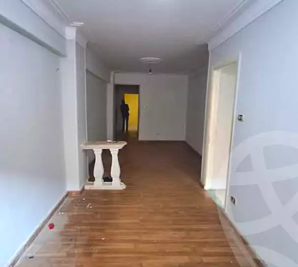 https://aqarmap.com.eg/ar/listing/7131950-for-sale-alexandria-lsywf-el-falki