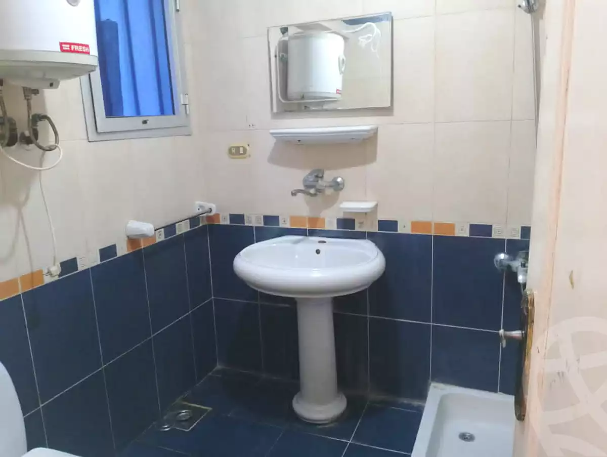 https://aqarmap.com.eg/ar/listing/7132390-for-sale-alexandria-moharram-bey-el-rasafa-st