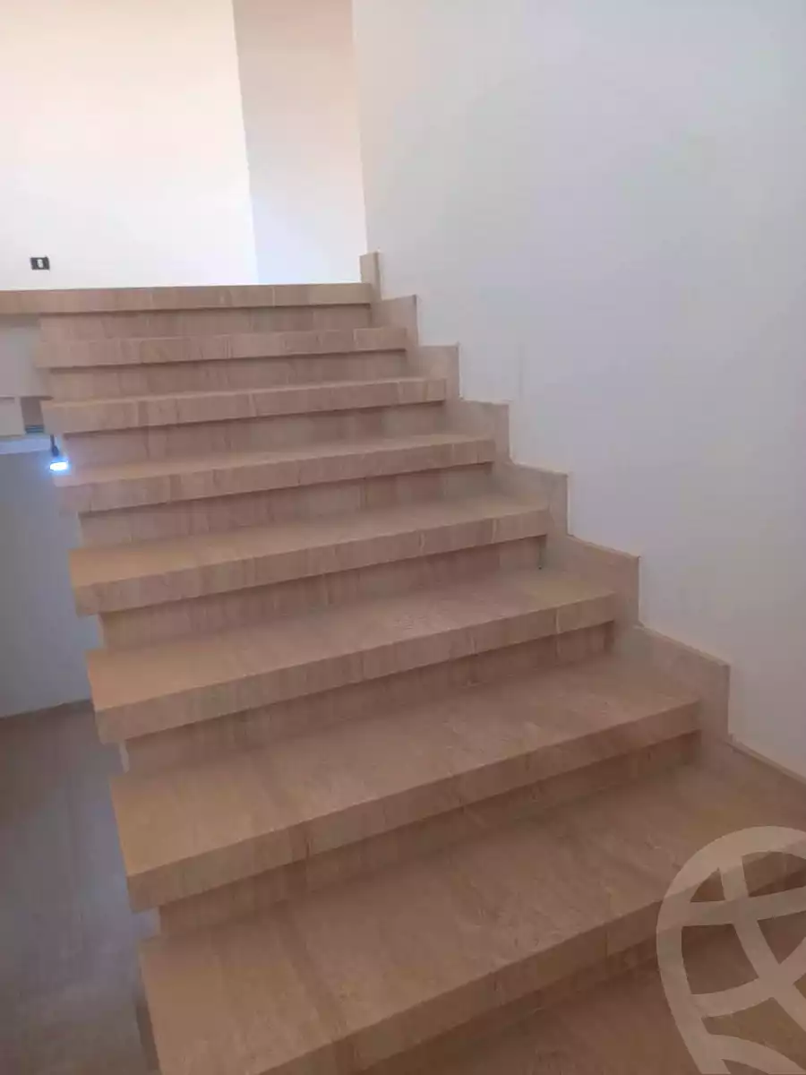 https://aqarmap.com.eg/ar/listing/7132401-for-sale-cairo-new-cairo-lrhb-city-rehab-hills
