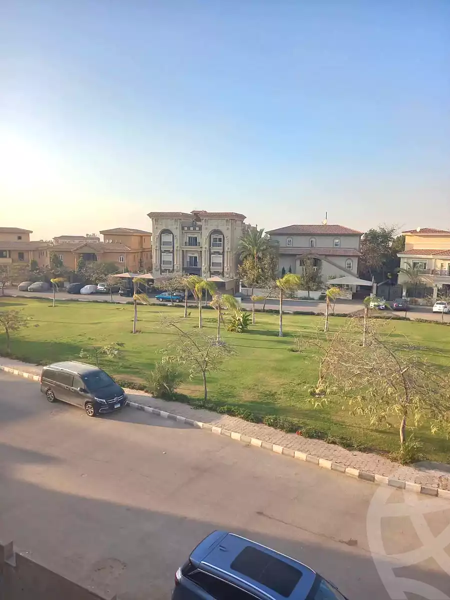 https://aqarmap.com.eg/ar/listing/7132401-for-sale-cairo-new-cairo-lrhb-city-rehab-hills