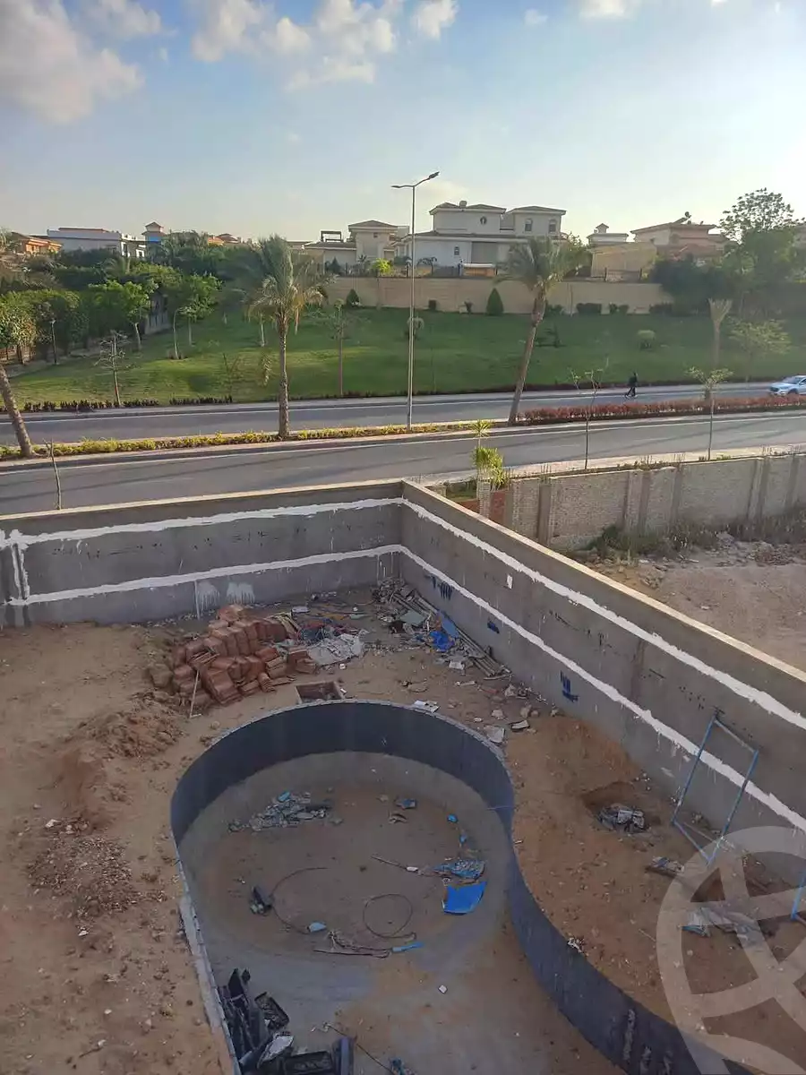 https://aqarmap.com.eg/ar/listing/7132401-for-sale-cairo-new-cairo-lrhb-city-rehab-hills