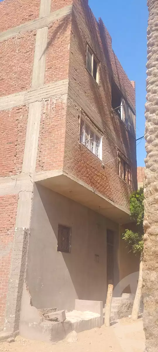 https://aqarmap.com.eg/ar/listing/7132514-for-sale-cairo-madinat-el-salam