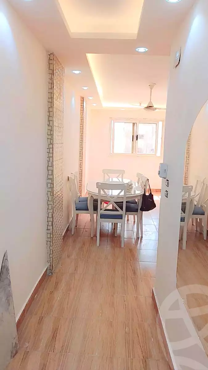 https://aqarmap.com.eg/ar/listing/7132593-for-rent-cairo-helwan-el-shareaa-el-sharby-st