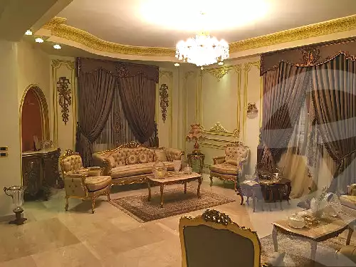https://aqarmap.com.eg/ar/listing/7133213-for-sale-cairo-new-cairo-ganob-el-akadamiya-south-academy-b-tharwat-okasha-st