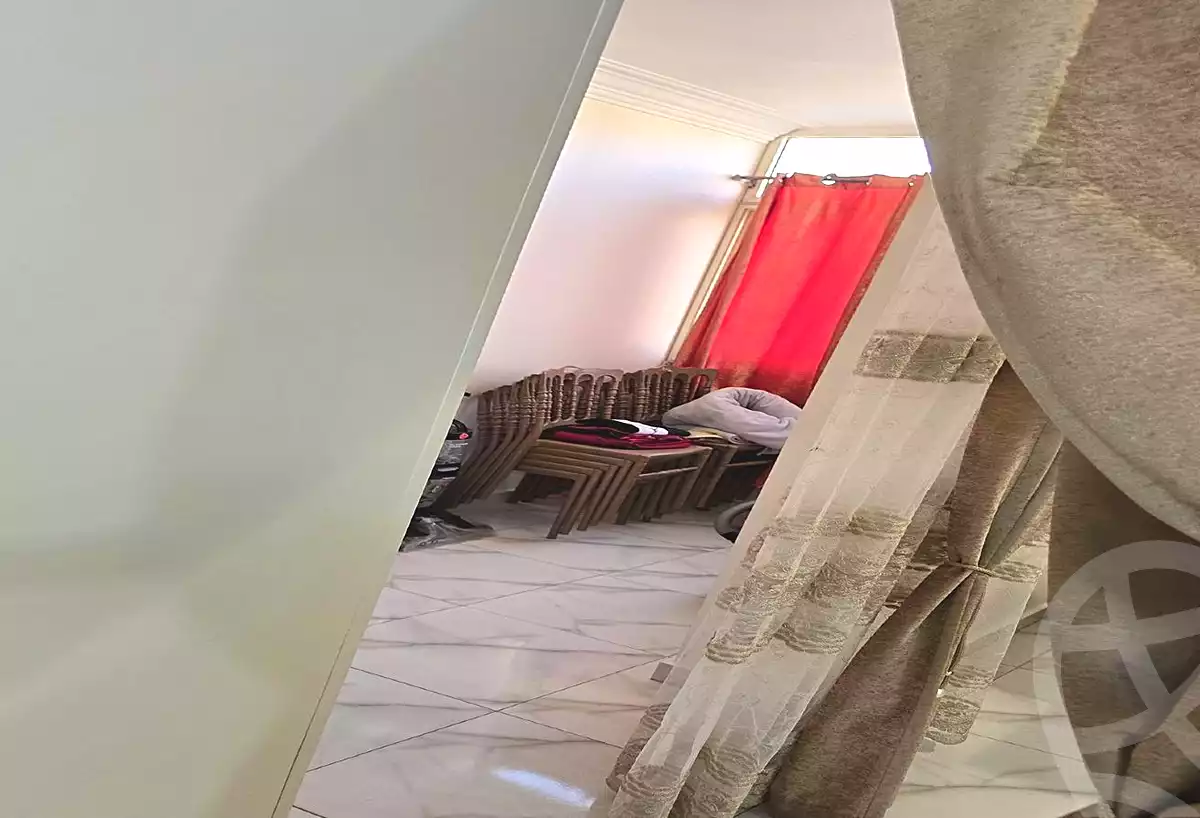 https://aqarmap.com.eg/en/listing/7134188-for-sale-cairo-new-cairo-first-settlement-mhwr-mstfy-kml