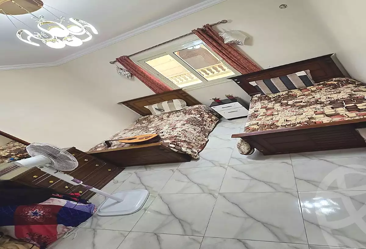 https://aqarmap.com.eg/en/listing/7134188-for-sale-cairo-new-cairo-first-settlement-mhwr-mstfy-kml