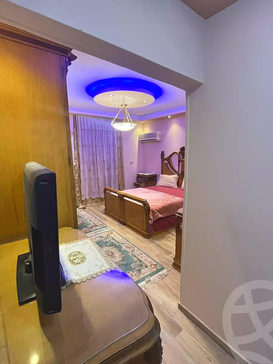 https://aqarmap.com.eg/ar/listing/7134232-for-rent-cairo-el-sheikh-zayed-city-compounds-el-khamayel
