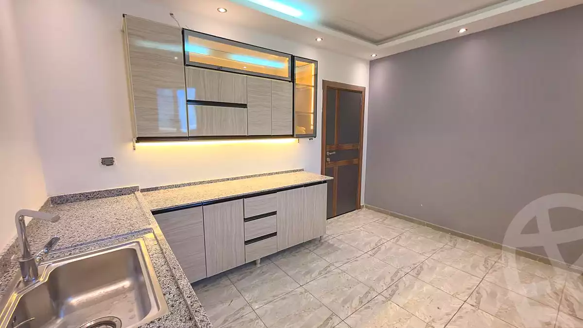 https://aqarmap.com.eg/en/listing/7134279-for-rent-cairo-el-sheikh-zayed-city-compounds-el-yasmeen-compound
