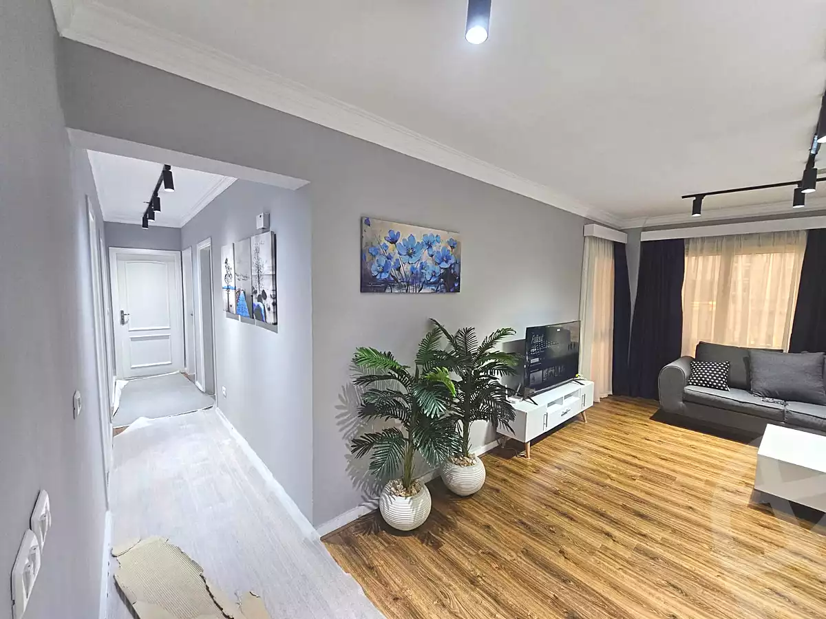 https://aqarmap.com.eg/en/listing/7134306-for-rent-cairo-6th-of-october-compounds-jn-ktwbr