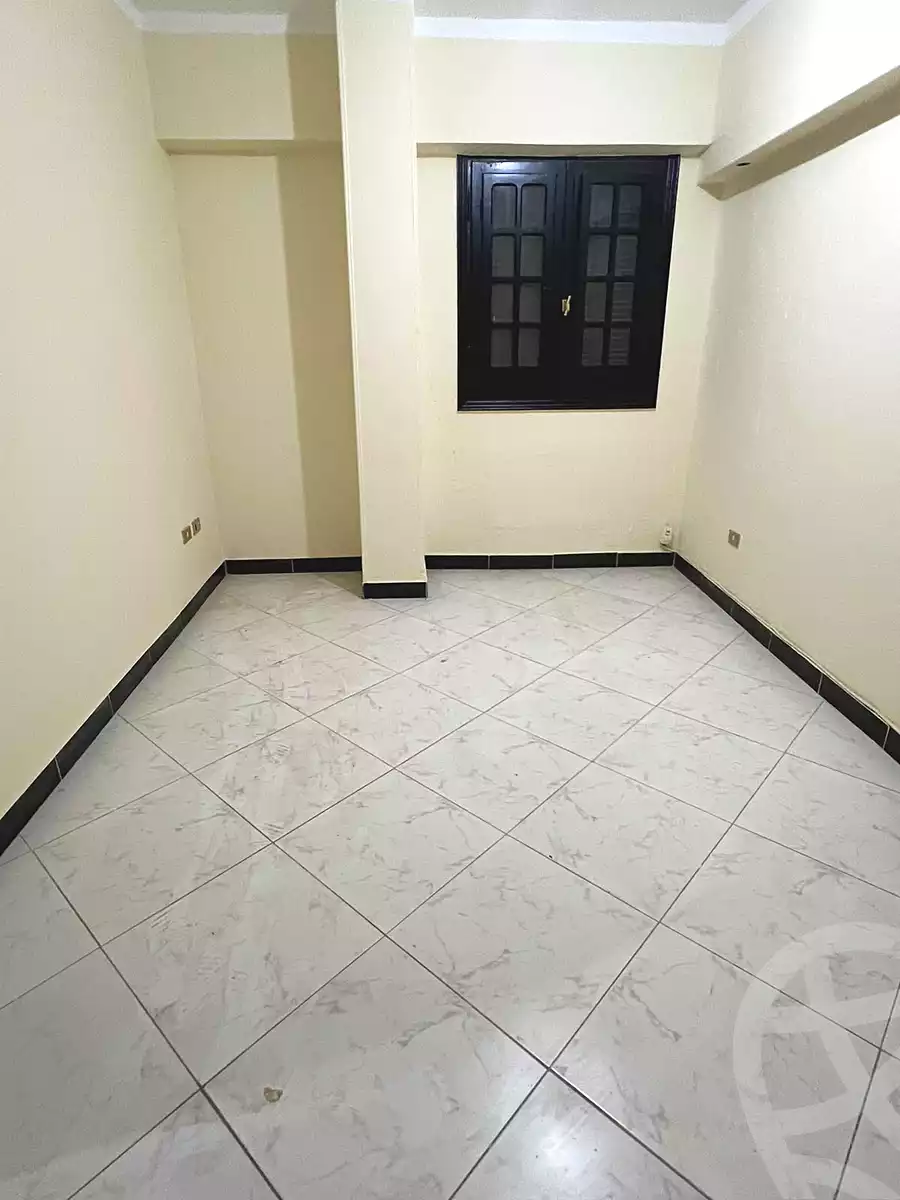 https://aqarmap.com.eg/ar/listing/7134374-for-rent-cairo-6th-of-october-el-ahyaa-neighborhood-4th-neighbourhood-1