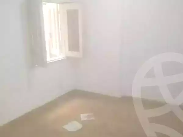 https://aqarmap.com.eg/ar/listing/7134413-for-sale-alexandria-al-agamy-el-hanouvel